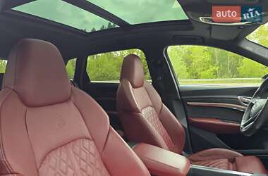 Внедорожник / Кроссовер Audi e-tron S 2021 в 