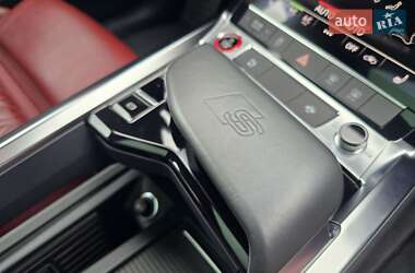 Внедорожник / Кроссовер Audi e-tron S 2021 в 