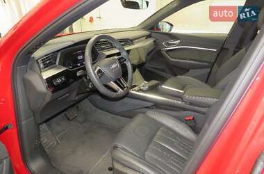 Внедорожник / Кроссовер Audi e-tron S 2021 в 