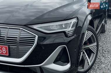 Внедорожник / Кроссовер Audi e-tron S 2022 в 