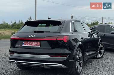 Внедорожник / Кроссовер Audi e-tron S 2022 в 