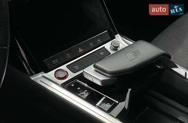 Внедорожник / Кроссовер Audi e-tron S 2022 в 