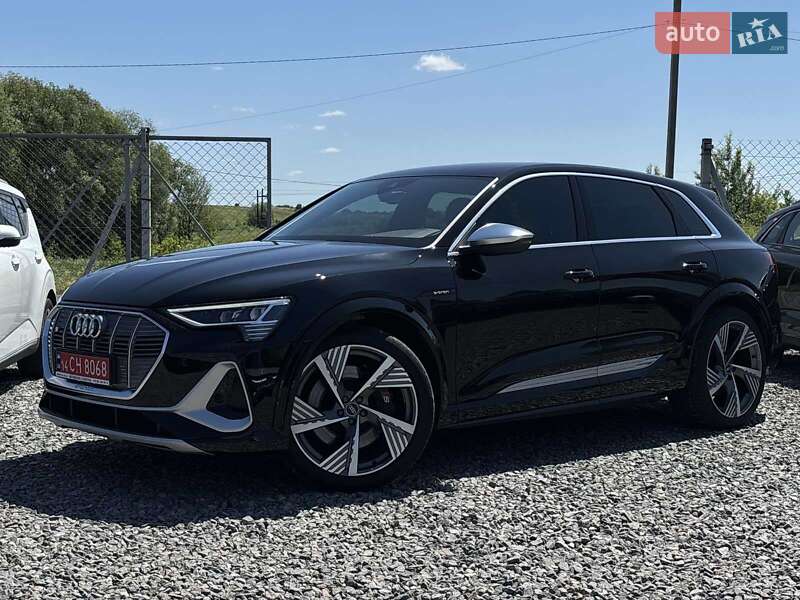 Audi e-tron S 2022