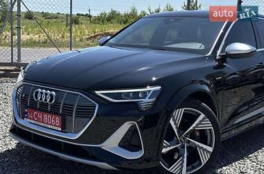 Внедорожник / Кроссовер Audi e-tron S 2022 в 
