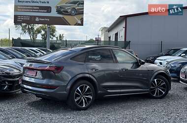 Внедорожник / Кроссовер Audi e-tron S 2021 в 