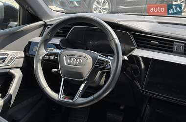 Внедорожник / Кроссовер Audi e-tron S 2021 в 