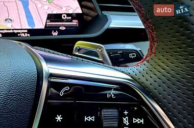 Внедорожник / Кроссовер Audi e-tron S 2020 в 