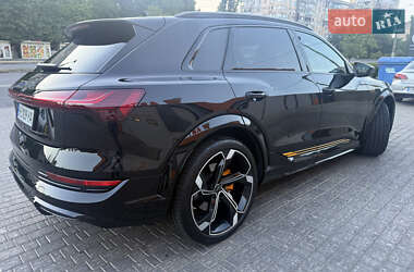 Внедорожник / Кроссовер Audi e-tron S 2022 в 