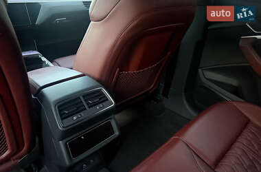 Внедорожник / Кроссовер Audi e-tron S 2022 в 