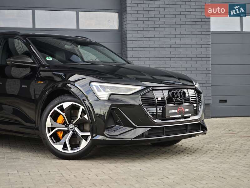 Внедорожник / Кроссовер Audi e-tron S 2022 в Луцке