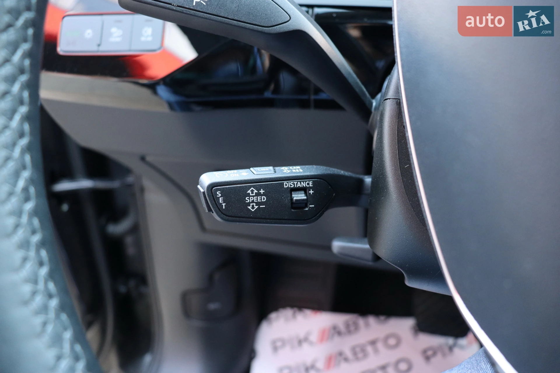 2022 Audi e-tron S - мініатюра 25