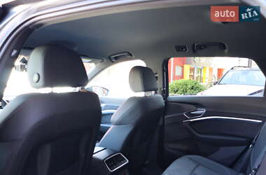 Позашляховик / Кросовер Audi e-tron S 2022 в Львові