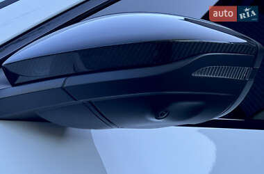 Внедорожник / Кроссовер Audi e-tron S 2022 в 