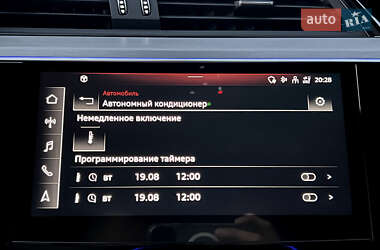 Внедорожник / Кроссовер Audi e-tron S 2022 в 