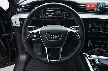 Позашляховик / Кросовер Audi e-tron S 2022 в Житомирі