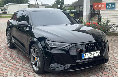 Внедорожник / Кроссовер Audi e-tron S 2021 в 