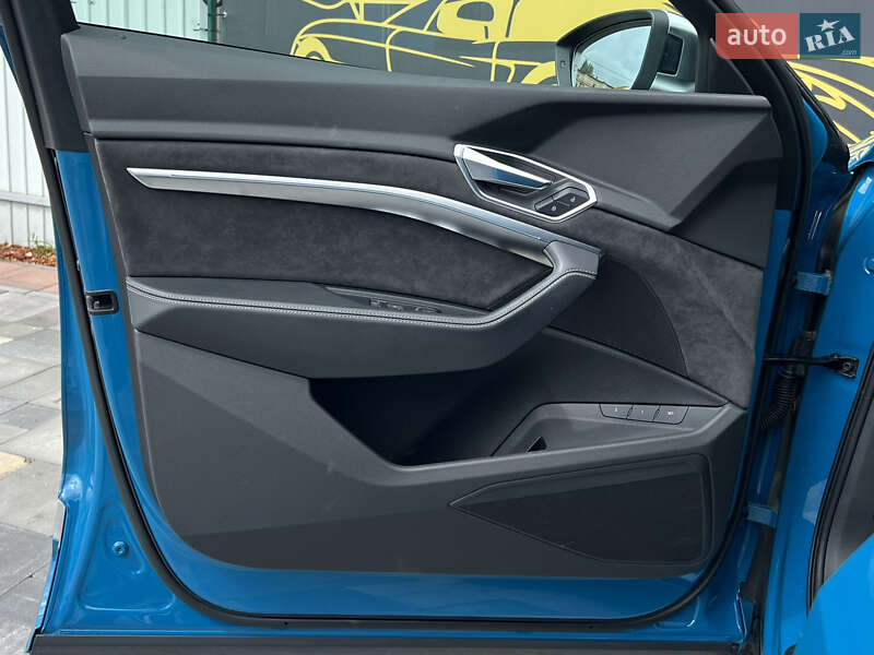 Внедорожник / Кроссовер Audi e-tron S 2021 в Киеве