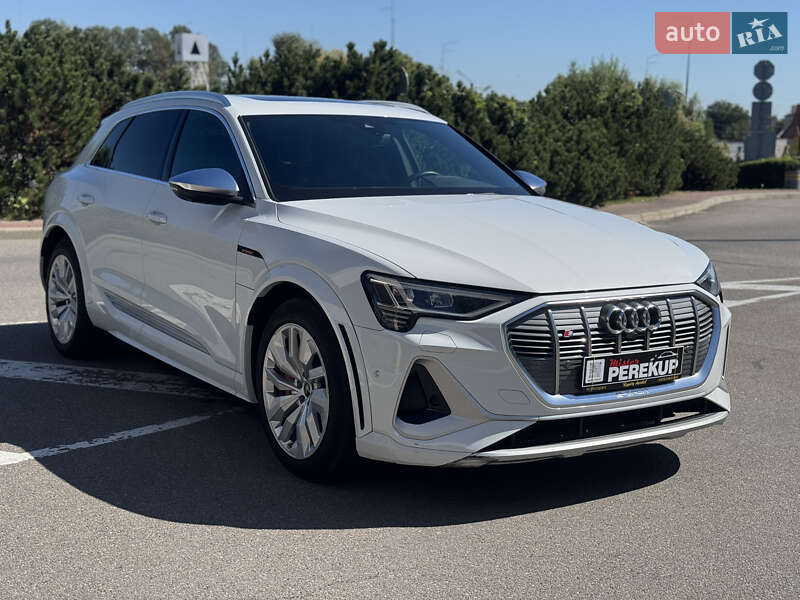 Audi e-tron S 2022
