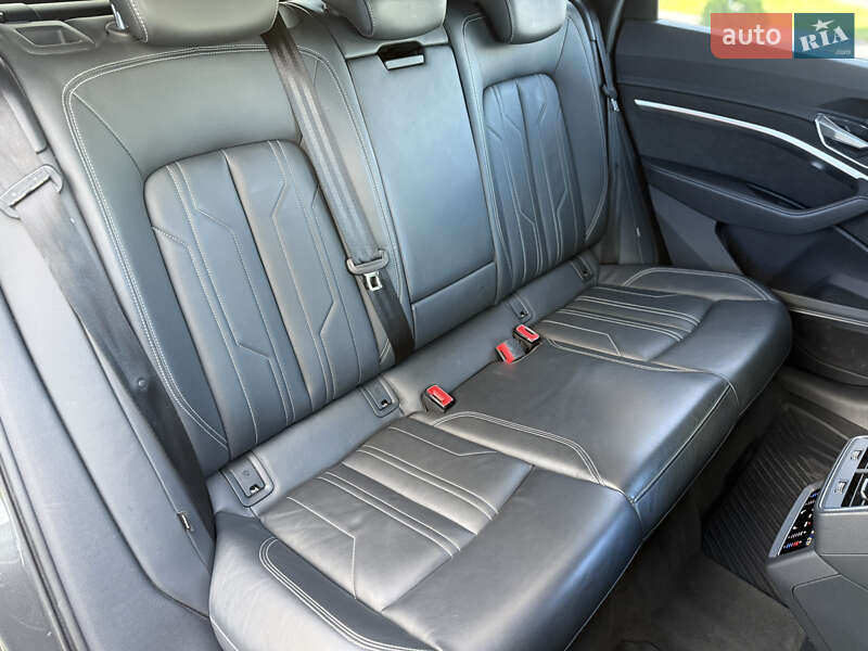 Внедорожник / Кроссовер Audi e-tron S 2020 в Хмельницком фото 41 Внедорожник / Кроссовер Audi e-tron S 2020 в Хмельницком