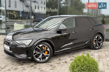Внедорожник / Кроссовер Audi e-tron S 2022 в 