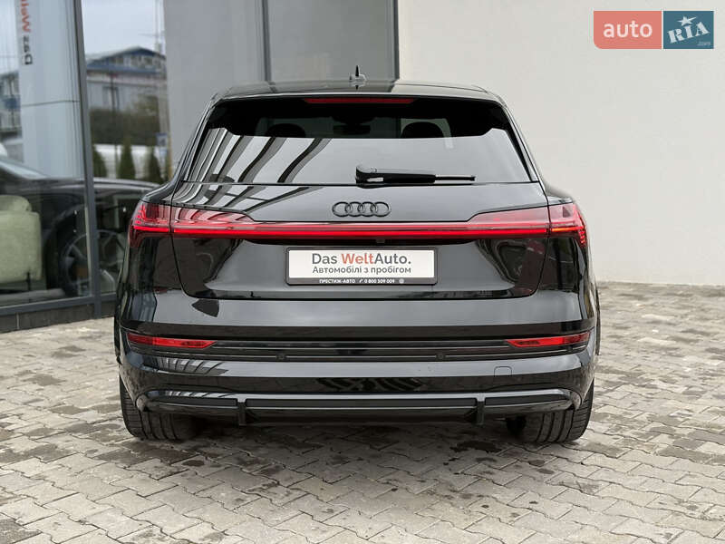 Позашляховик / Кросовер Audi e-tron S 2022 в Хмельницькому фото 12 Позашляховик / Кросовер Audi e-tron S 2022 в Хмельницькому