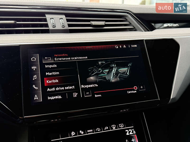 Позашляховик / Кросовер Audi e-tron S 2022 в Хмельницькому фото 46 Позашляховик / Кросовер Audi e-tron S 2022 в Хмельницькому