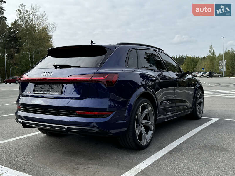 Позашляховик / Кросовер Audi e-tron S 2021 в Києві фото 138 Позашляховик / Кросовер Audi e-tron S 2021 в Києві