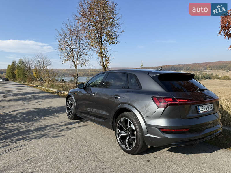 Внедорожник / Кроссовер Audi e-tron S 2022 в Черновцах фото 7 Внедорожник / Кроссовер Audi e-tron S 2022 в Черновцах