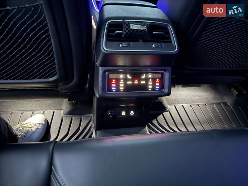 Внедорожник / Кроссовер Audi e-tron S 2022 в Днепре