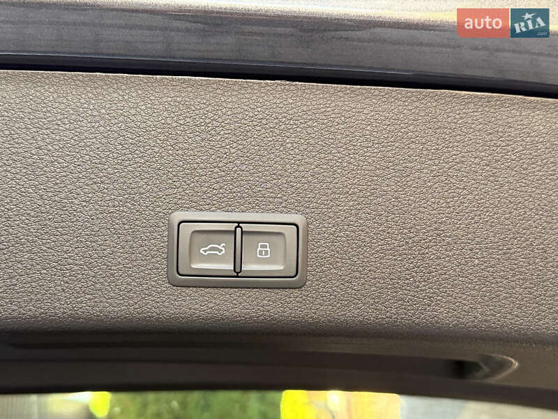 Внедорожник / Кроссовер Audi e-tron S 2022 в Днепре