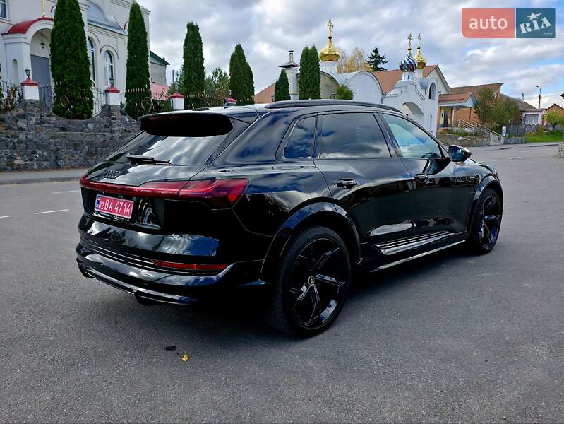Позашляховик / Кросовер Audi e-tron S 2021 в Вінниці фото 11 Позашляховик / Кросовер Audi e-tron S 2021 в Вінниці