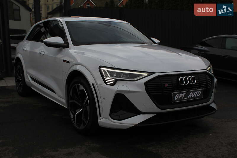Позашляховик / Кросовер Audi e-tron S 2022 в Києві
