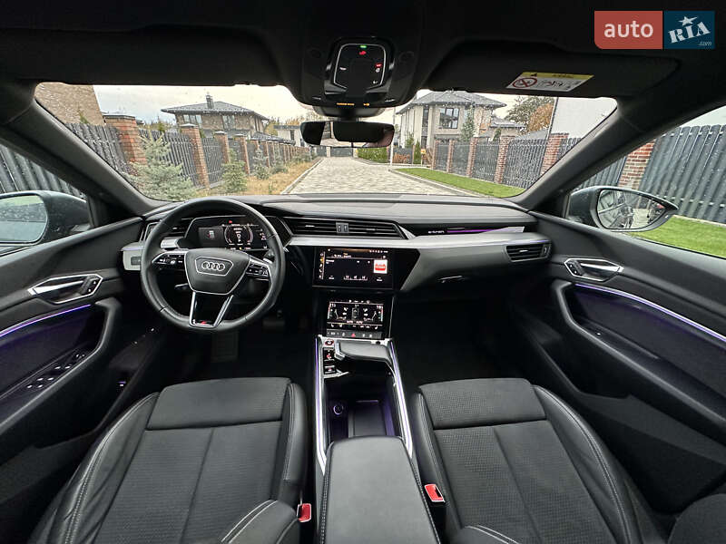 Внедорожник / Кроссовер Audi e-tron S 2022 в Киеве