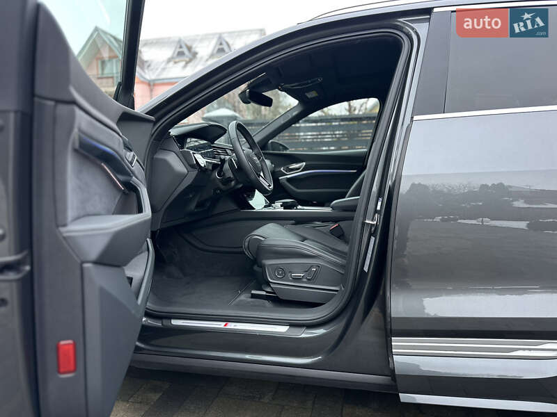 Внедорожник / Кроссовер Audi e-tron S 2022 в Луцке фото 45 Внедорожник / Кроссовер Audi e-tron S 2022 в Луцке