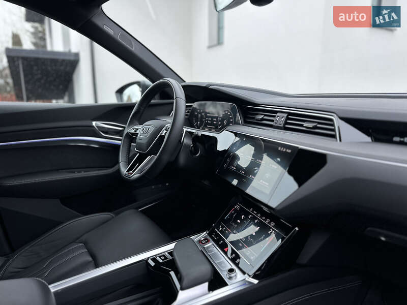 Внедорожник / Кроссовер Audi e-tron S 2022 в Луцке фото 93 Внедорожник / Кроссовер Audi e-tron S 2022 в Луцке