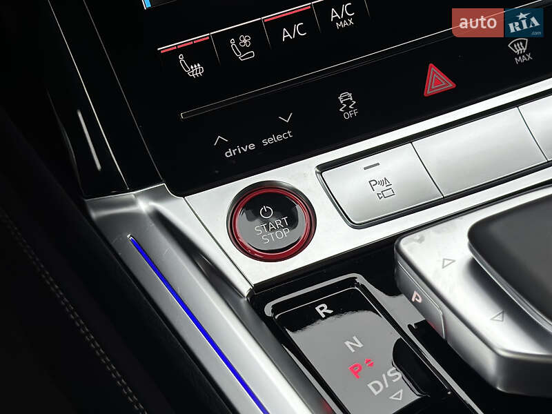 Позашляховик / Кросовер Audi e-tron S 2022 в Луцьку