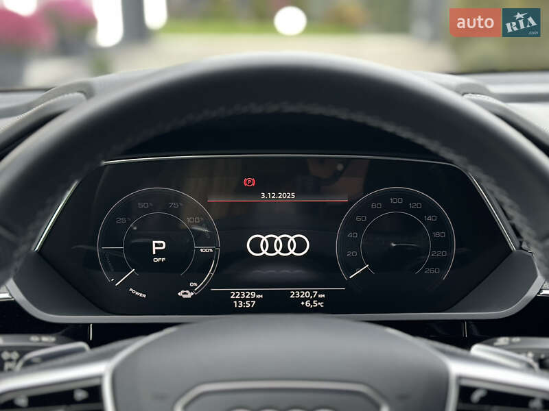 Позашляховик / Кросовер Audi e-tron S 2022 в Луцьку