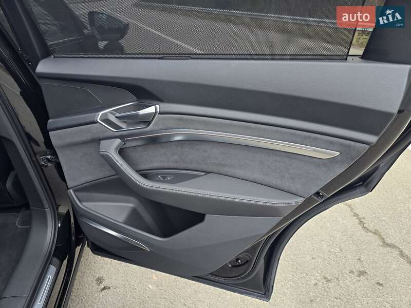 Внедорожник / Кроссовер Audi e-tron S 2022 в Ковеле фото 78 Внедорожник / Кроссовер Audi e-tron S 2022 в Ковеле