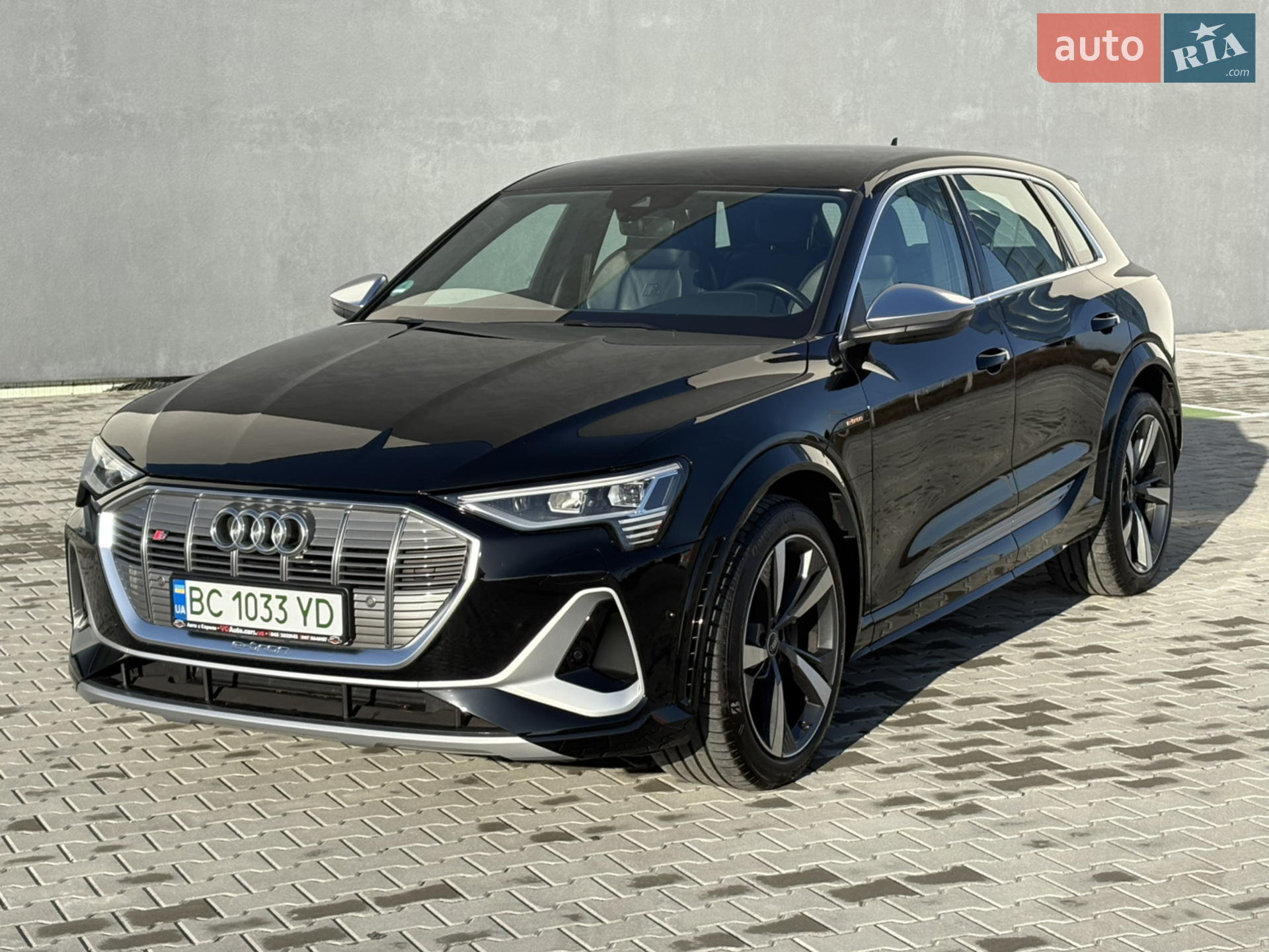 2021 Audi e-tron S - мініатюра 4