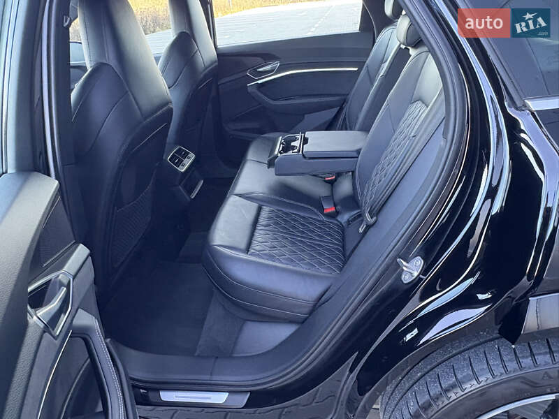 Внедорожник / Кроссовер Audi e-tron S 2021 в Львове фото 63 Внедорожник / Кроссовер Audi e-tron S 2021 в Львове