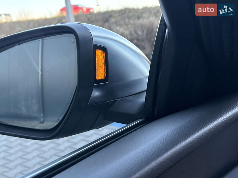 Внедорожник / Кроссовер Audi e-tron S 2021 в Львове фото 43 Внедорожник / Кроссовер Audi e-tron S 2021 в Львове