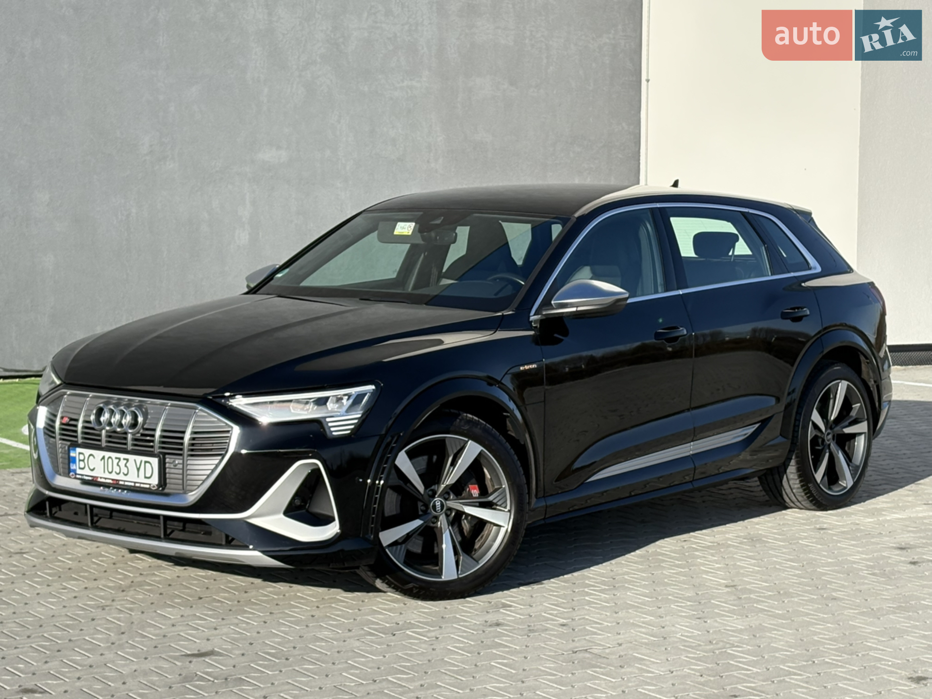 2021 Audi e-tron S - мініатюра 6