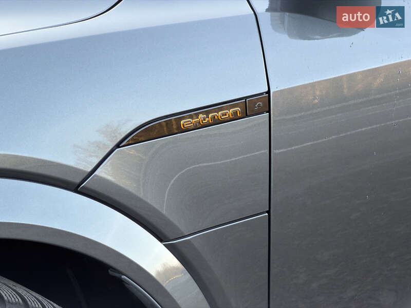 Внедорожник / Кроссовер Audi e-tron S 2022 в Ковеле фото 40 Внедорожник / Кроссовер Audi e-tron S 2022 в Ковеле