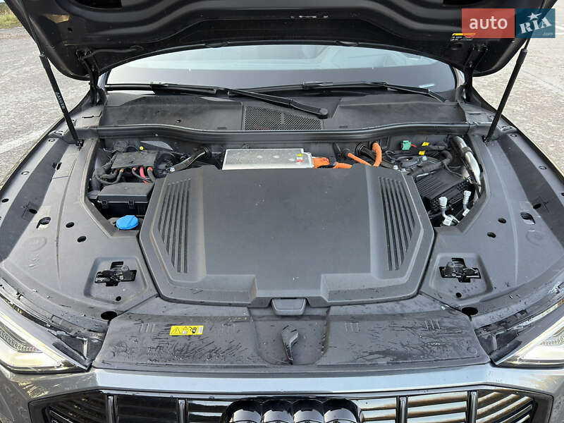 Внедорожник / Кроссовер Audi e-tron S 2022 в Ковеле фото 160 Внедорожник / Кроссовер Audi e-tron S 2022 в Ковеле