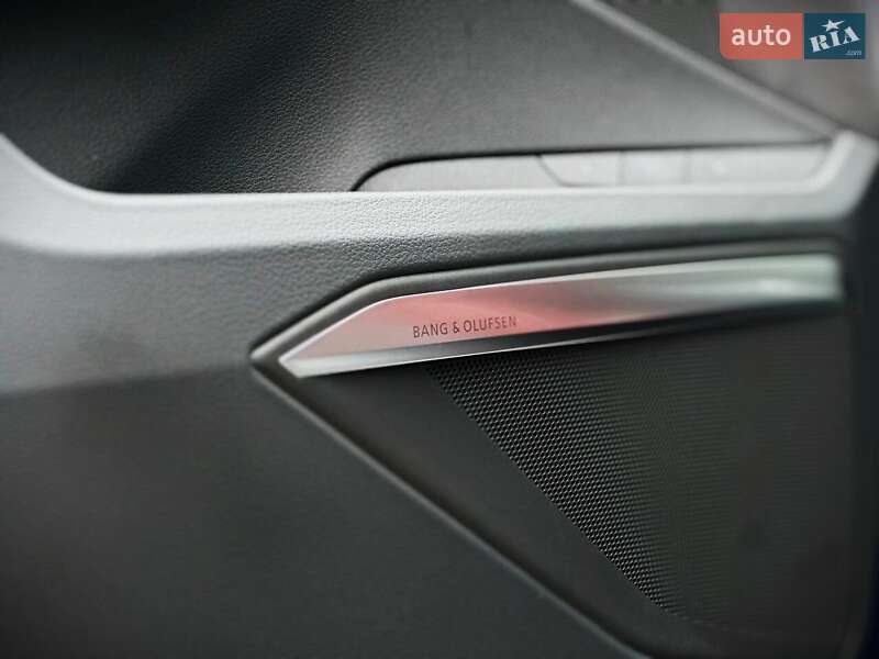 Внедорожник / Кроссовер Audi e-tron S 2021 в Киеве