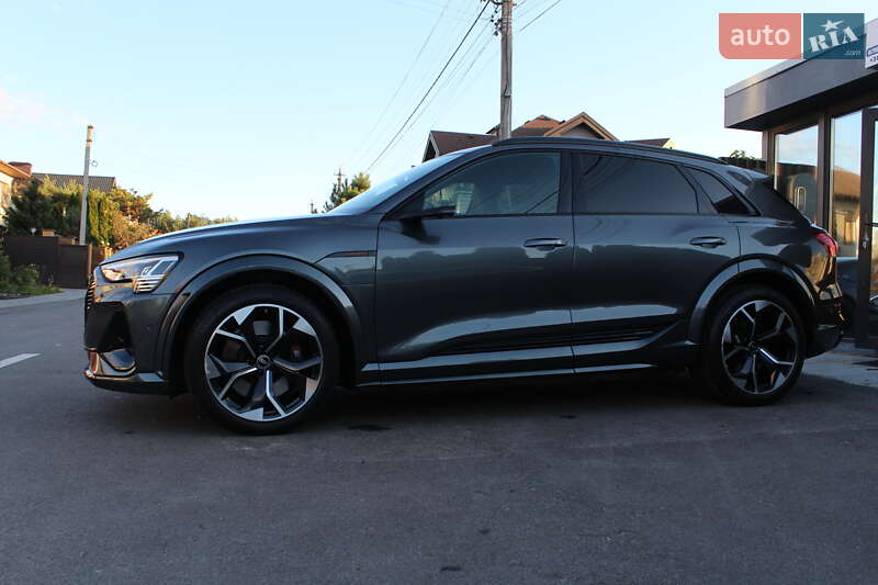 Внедорожник / Кроссовер Audi e-tron S 2022 в Киеве фото 10 Внедорожник / Кроссовер Audi e-tron S 2022 в Киеве