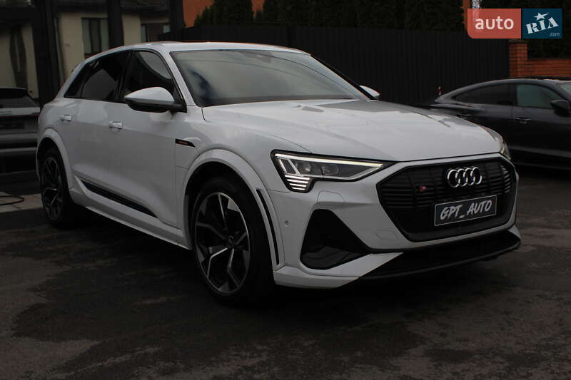 Внедорожник / Кроссовер Audi e-tron S 2021 в Киеве фото 2 Внедорожник / Кроссовер Audi e-tron S 2021 в Киеве