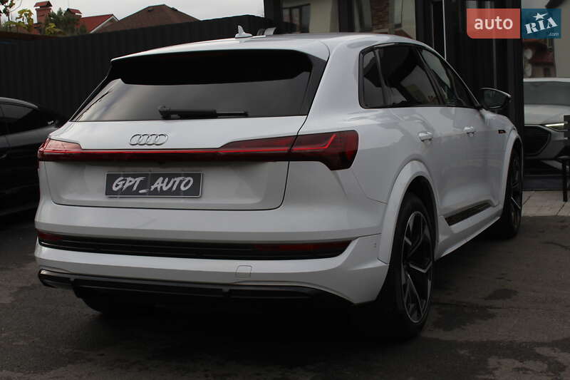 Внедорожник / Кроссовер Audi e-tron S 2021 в Киеве фото 15 Внедорожник / Кроссовер Audi e-tron S 2021 в Киеве
