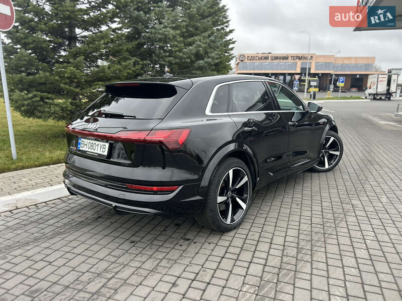 Внедорожник / Кроссовер Audi e-tron S 2022 в Одессе