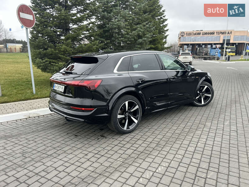 Внедорожник / Кроссовер Audi e-tron S 2022 в Одессе